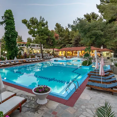 Porfi Hotel 3*