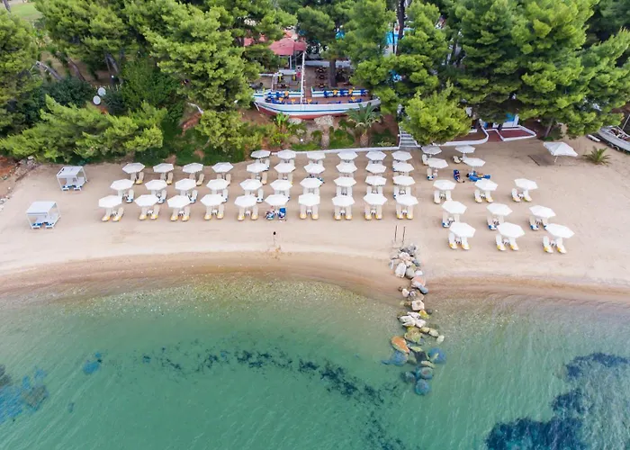 Porfi Hotel 3*