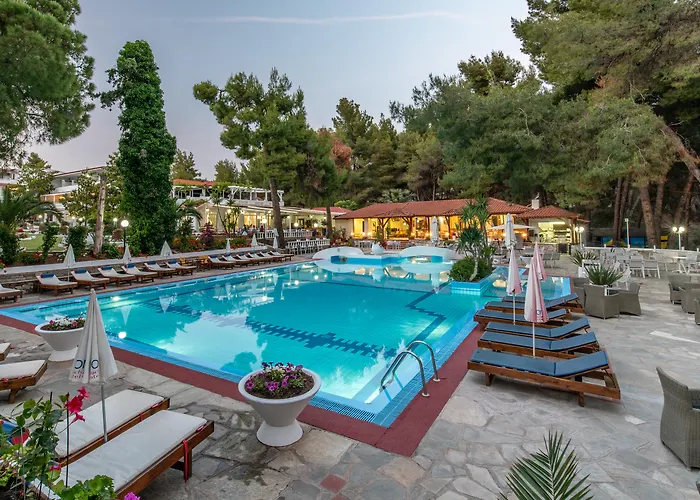 Porfi Hotel 3*