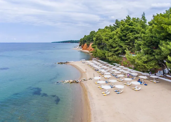 Porfi Hotel 3*