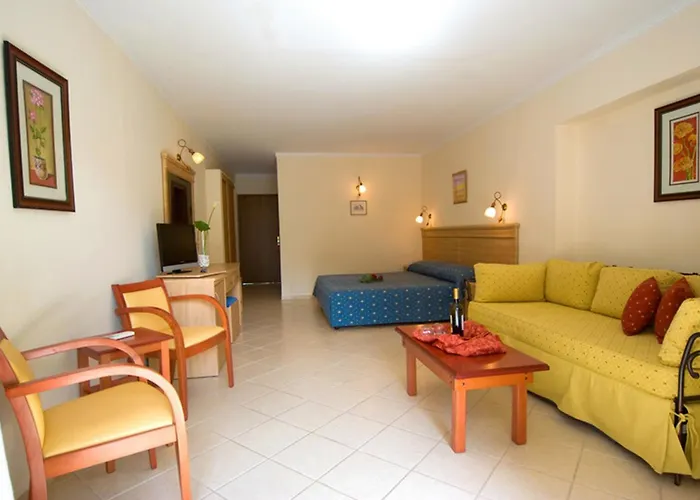 Porfi Hotel